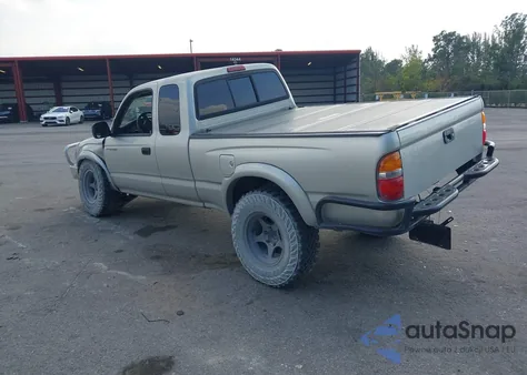 2001 Toyota Tacoma Base V6 z USA, uszkodzony, nr VIN 5TEWN72N91Z846853